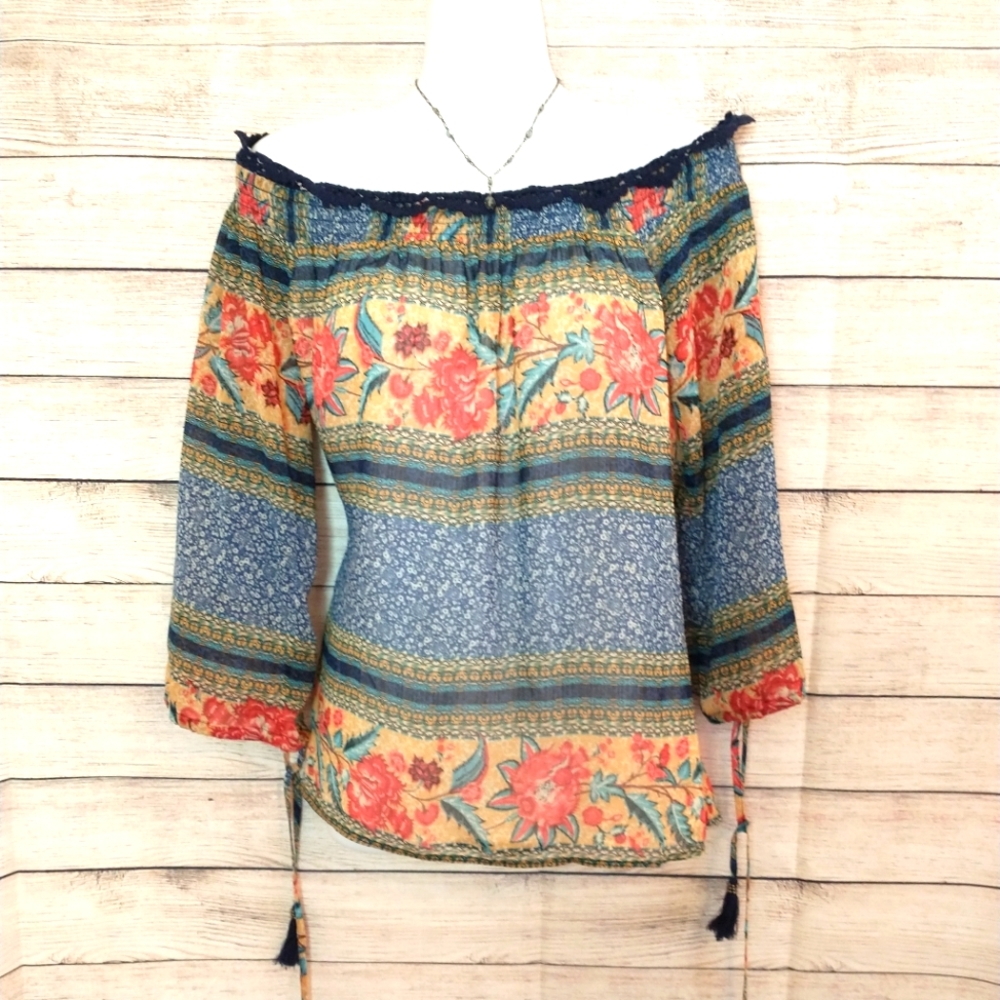 Boho, off the shoulders, peasant top